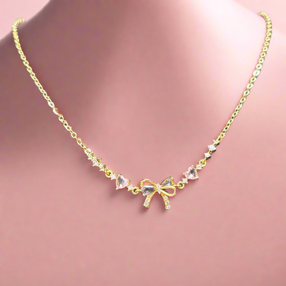 Collier noeud d'amour Ella